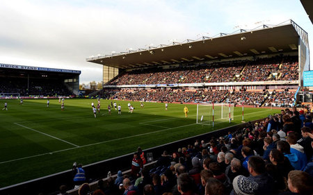 審視沙特足 審視沙特足